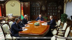 Lukashenko appoints new governors