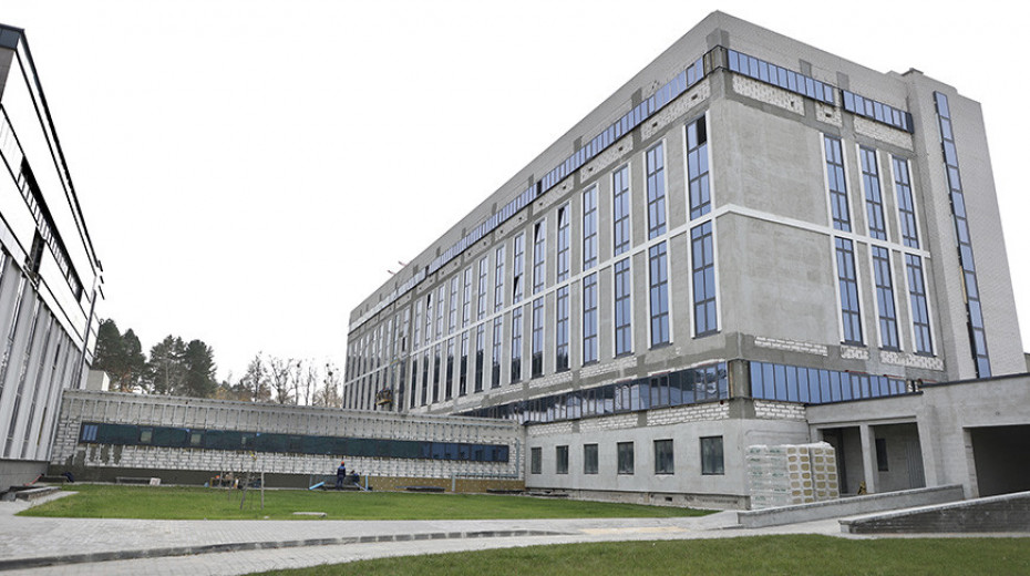 Первая очередь строительства онкодиспансера в Гродно выполнена почти на 90%
