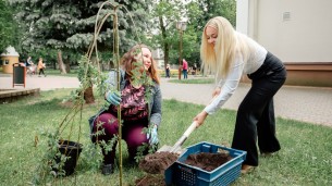 В Гродно продолжили дело краеведа по восстановлению ботанического сада