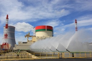 На первом энергоблоке Белорусской АЭС началась загрузка ядерного топлива